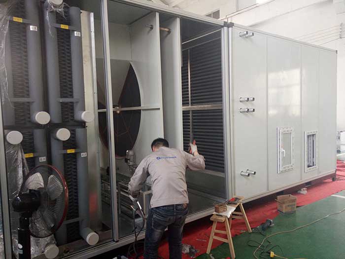威海某大型化工企業(yè)兩臺10%濕度，40000風(fēng)量2臺除濕機(jī)組